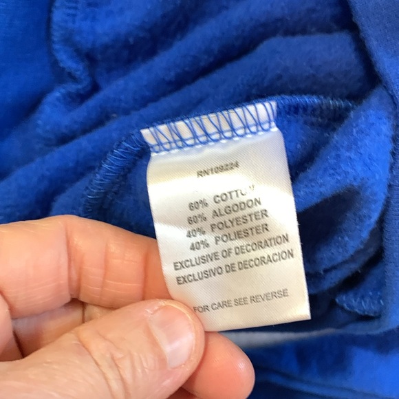 Holiday Sweatshirt Blue with Snowmen Christmas Tree Women’s M Blue Festive. H1 - Picture 7 of 9